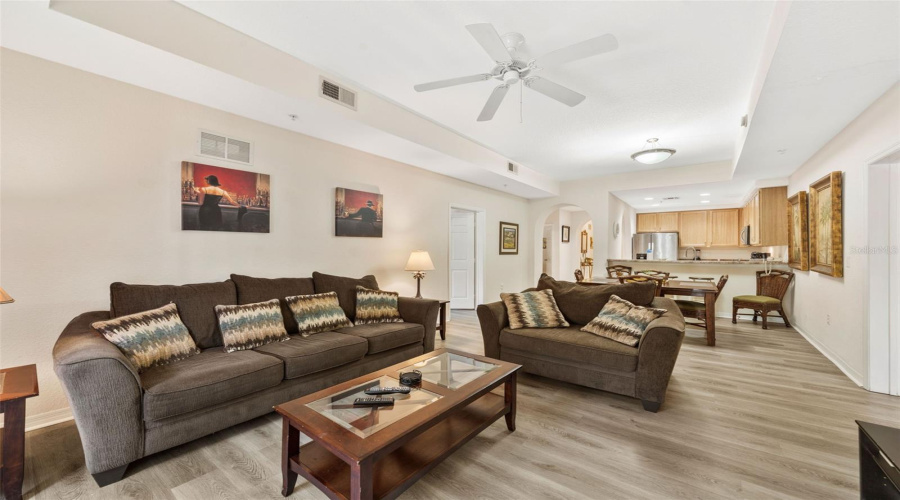 KISSIMMEE, Florida 34747, 3 Bedrooms Bedrooms, ,2 BathroomsBathrooms,Residential,For Sale,TREASURE TROVE,0,MFRO6336868