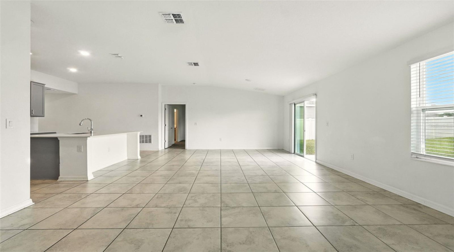 KISSIMMEE, Florida 34746, 3 Bedrooms Bedrooms, ,2 BathroomsBathrooms,Residential,For Sale,BIRNHAM WOOD,0,MFRO6319135