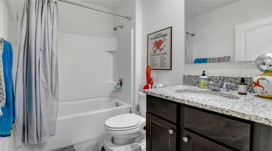 KISSIMMEE, Florida 34747, 3 Bedrooms Bedrooms, ,2 BathroomsBathrooms,Residential,For Sale,PINALES,0,MFRS5120775