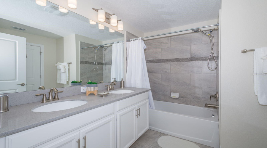 Address not available!, 4 Bedrooms Bedrooms, ,3 BathroomsBathrooms,Residential,For Sale,0,MFRS5132661