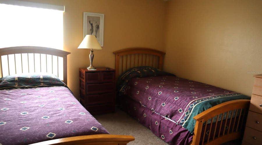 DAVENPORT, Florida 33897, 4 Bedrooms Bedrooms, ,3 BathroomsBathrooms,Residential,For Sale,LOCKBREEZE DR,0,MFRO6337459
