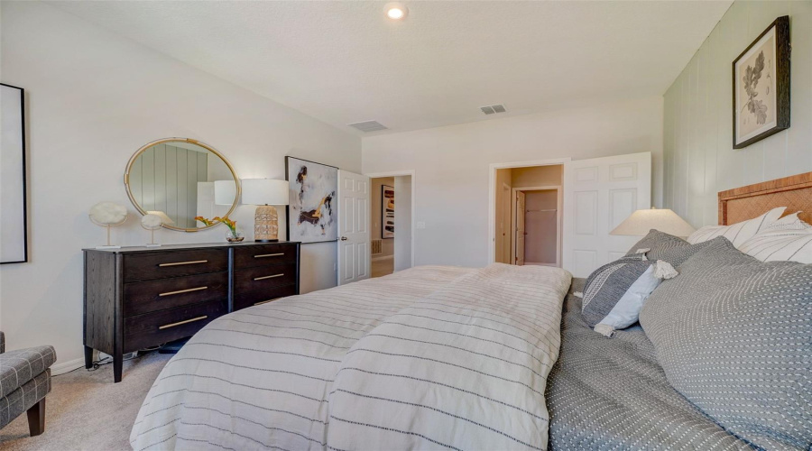 DAVENPORT, Florida 33837, 4 Bedrooms Bedrooms, ,2 BathroomsBathrooms,Residential,For Sale,ALTITUDE,0,MFRO6330395