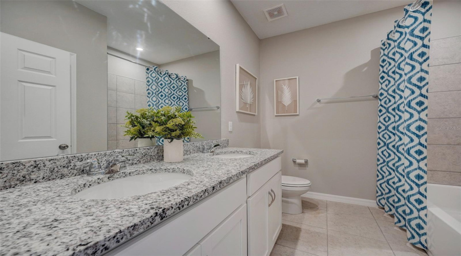 DAVENPORT, Florida 33837, 4 Bedrooms Bedrooms, ,2 BathroomsBathrooms,Residential,For Sale,ALTITUDE,0,MFRO6330395