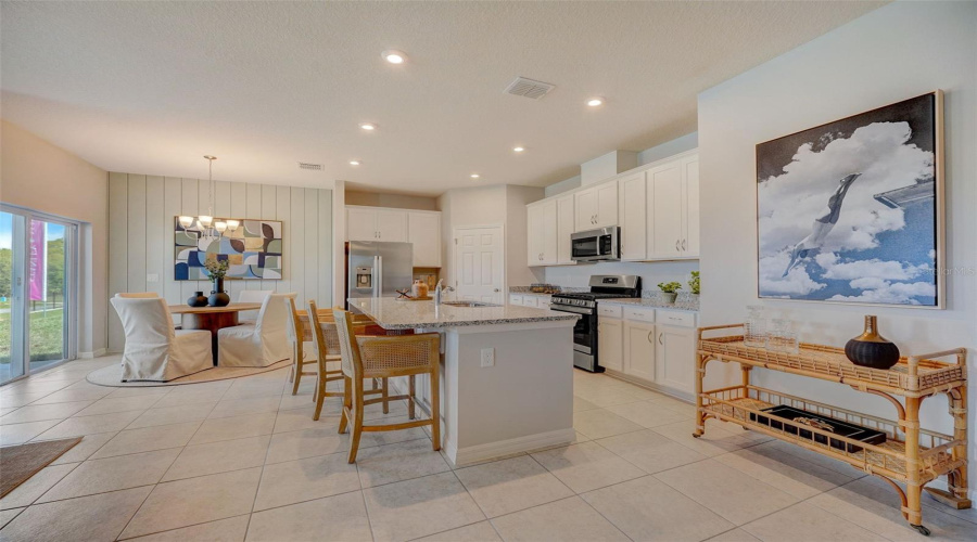 DAVENPORT, Florida 33837, 4 Bedrooms Bedrooms, ,2 BathroomsBathrooms,Residential,For Sale,ALTITUDE,0,MFRO6330395