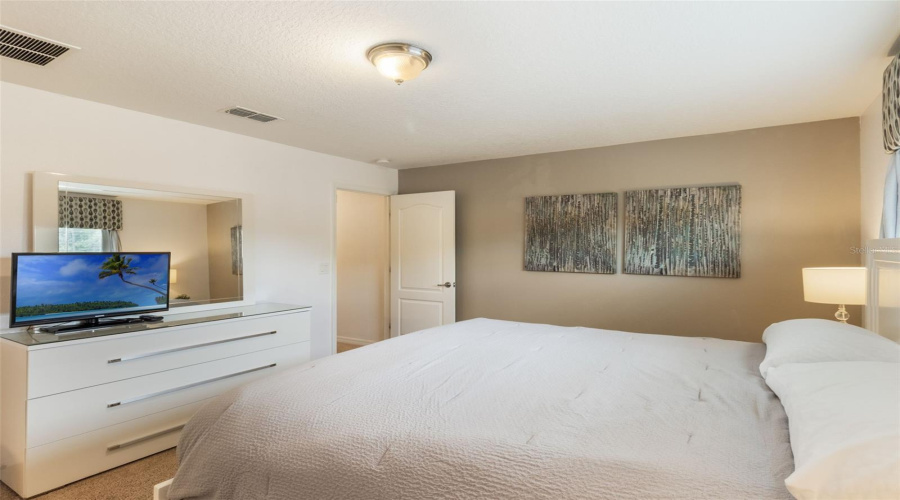 KISSIMMEE, Florida 34747, 4 Bedrooms Bedrooms, ,3 BathroomsBathrooms,Residential,For Sale,CUBAN PALM,0,MFRS5128305