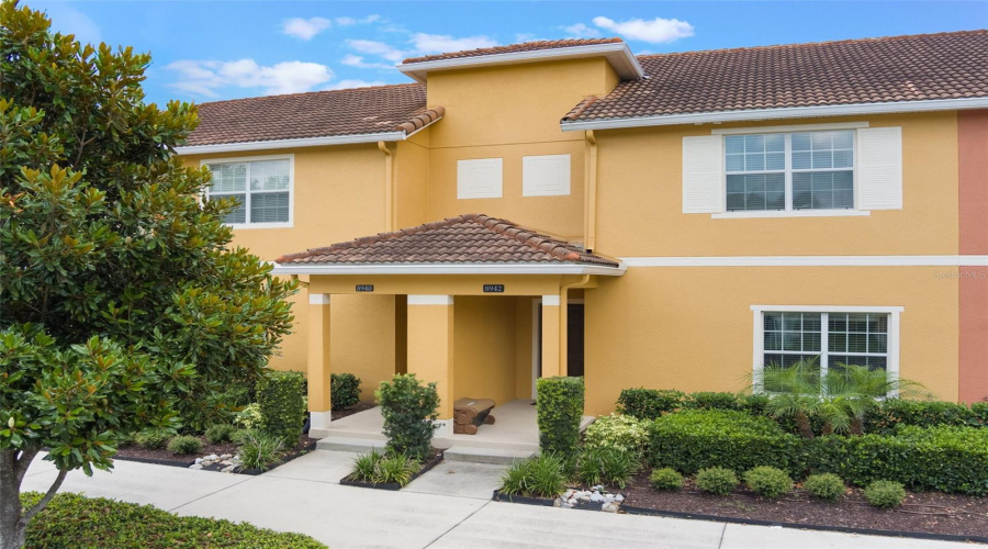 KISSIMMEE, Florida 34747, 4 Bedrooms Bedrooms, ,3 BathroomsBathrooms,Residential,For Sale,CUBAN PALM,0,MFRS5128305