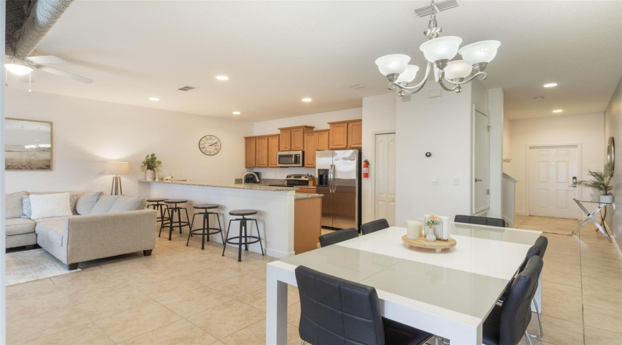 KISSIMMEE, Florida 34747, 4 Bedrooms Bedrooms, ,3 BathroomsBathrooms,Residential,For Sale,CUBAN PALM,0,MFRS5128305
