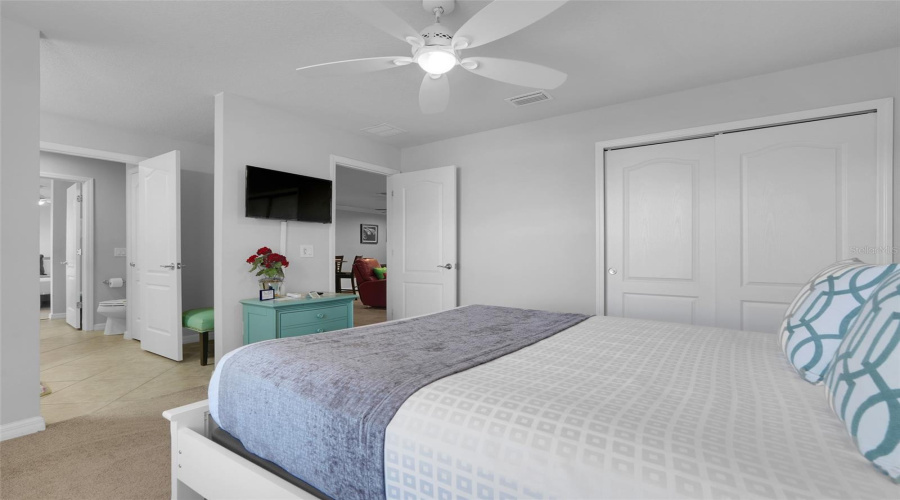 KISSIMMEE, Florida 34747, 8 Bedrooms Bedrooms, ,6 BathroomsBathrooms,Residential,For Sale,MENTON LOOP,0,MFRO6338064