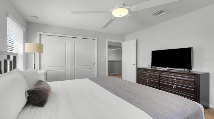 KISSIMMEE, Florida 34747, 8 Bedrooms Bedrooms, ,6 BathroomsBathrooms,Residential,For Sale,MENTON LOOP,0,MFRO6338064