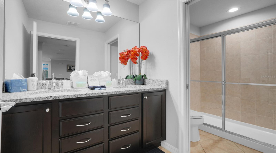 KISSIMMEE, Florida 34747, 8 Bedrooms Bedrooms, ,6 BathroomsBathrooms,Residential,For Sale,MENTON LOOP,0,MFRO6338064