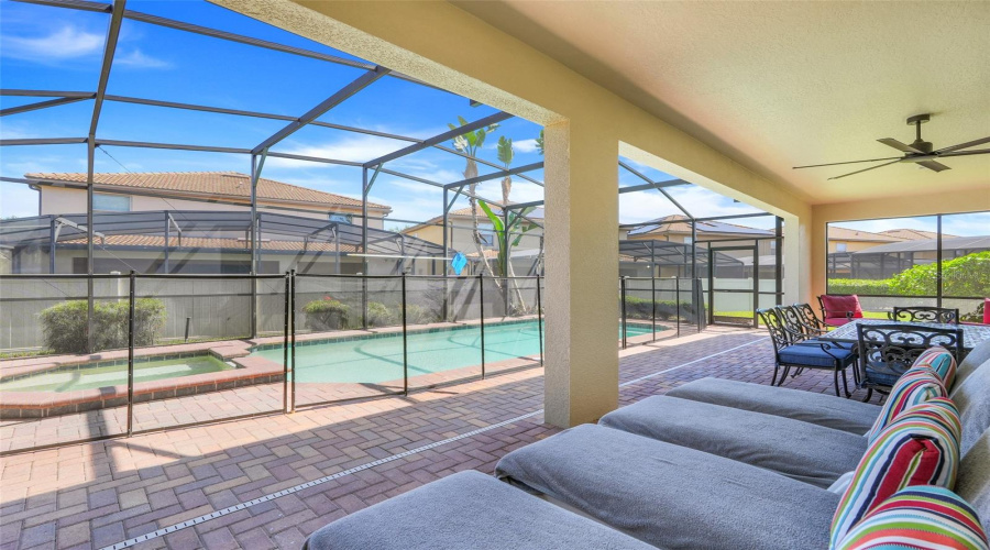 KISSIMMEE, Florida 34747, 8 Bedrooms Bedrooms, ,6 BathroomsBathrooms,Residential,For Sale,MENTON LOOP,0,MFRO6338064