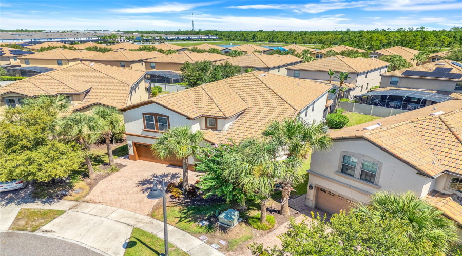 KISSIMMEE, Florida 34747, 8 Bedrooms Bedrooms, ,6 BathroomsBathrooms,Residential,For Sale,MENTON LOOP,0,MFRO6338064