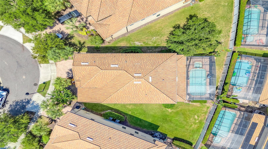 KISSIMMEE, Florida 34747, 8 Bedrooms Bedrooms, ,6 BathroomsBathrooms,Residential,For Sale,MENTON LOOP,0,MFRO6338064