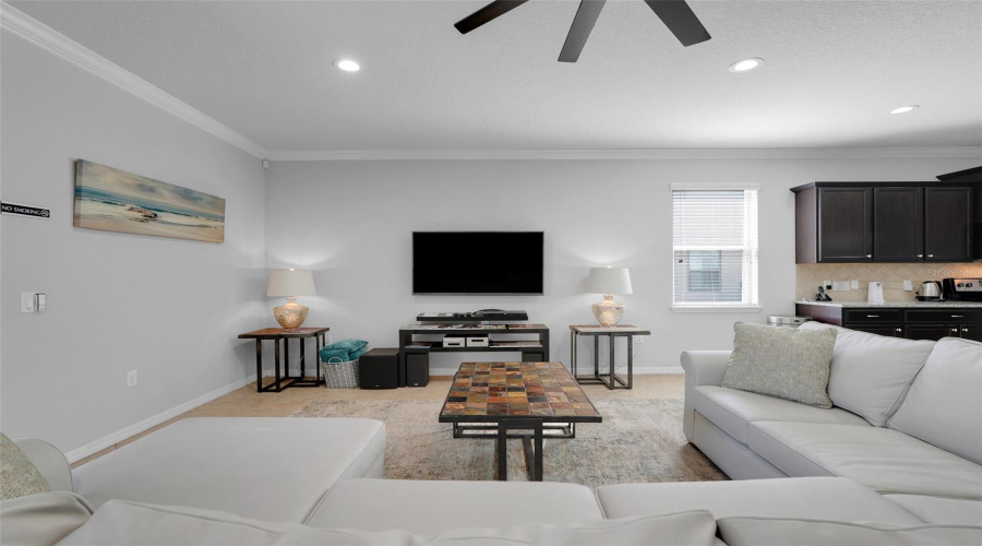 KISSIMMEE, Florida 34747, 8 Bedrooms Bedrooms, ,6 BathroomsBathrooms,Residential,For Sale,MENTON LOOP,0,MFRO6338064