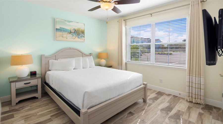 KISSIMMEE, Florida 34747, 3 Bedrooms Bedrooms, ,3 BathroomsBathrooms,Residential,For Sale,ON THE ROCKS,0,MFRO6338808