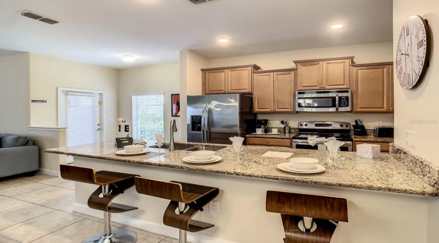 KISSIMMEE, Florida 34746, 5 Bedrooms Bedrooms, ,4 BathroomsBathrooms,Residential,For Sale,CLOCK TOWER,0,MFRO6338937