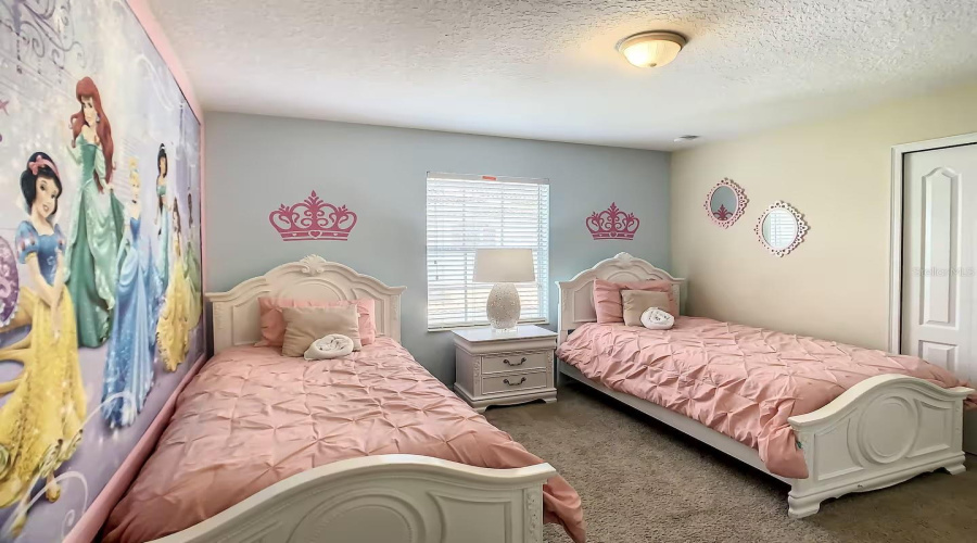 KISSIMMEE, Florida 34746, 5 Bedrooms Bedrooms, ,4 BathroomsBathrooms,Residential,For Sale,CLOCK TOWER,0,MFRO6338937