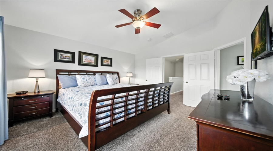KISSIMMEE, Florida 34747, 3 Bedrooms Bedrooms, ,3 BathroomsBathrooms,Residential,For Sale,SIR KAUFMANN,0,MFRO6338941