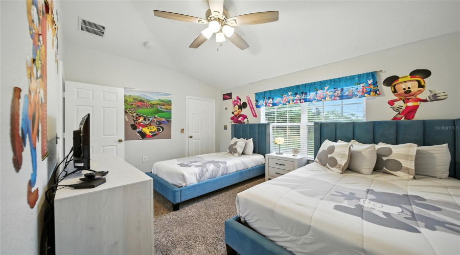 KISSIMMEE, Florida 34747, 3 Bedrooms Bedrooms, ,3 BathroomsBathrooms,Residential,For Sale,SIR KAUFMANN,0,MFRO6338941