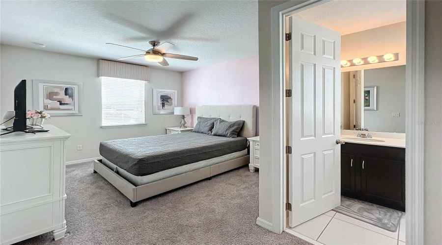 Upstairs Ensuite