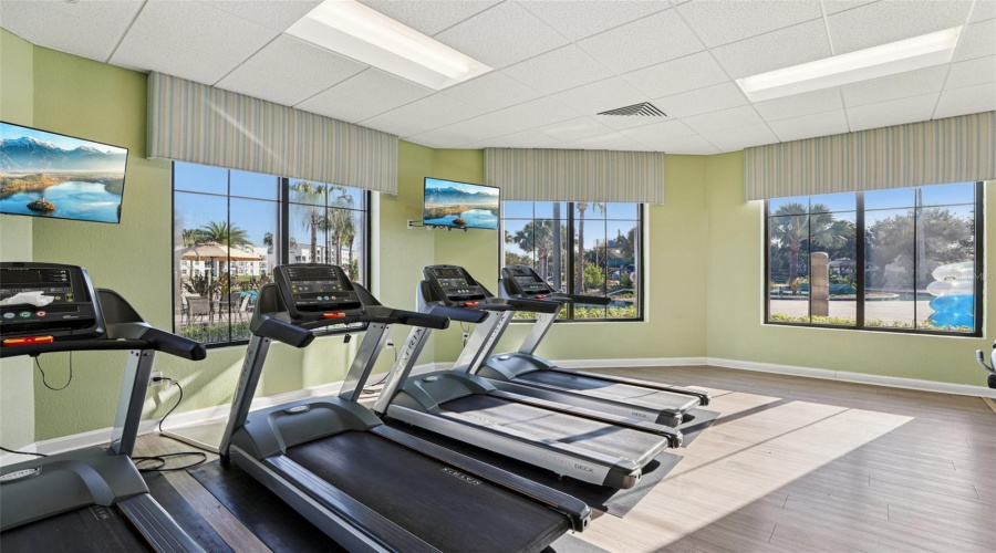 KISSIMMEE, Florida 34746, 4 Bedrooms Bedrooms, ,3 BathroomsBathrooms,Residential,For Sale,WINDERMERE,0,MFRR4909799