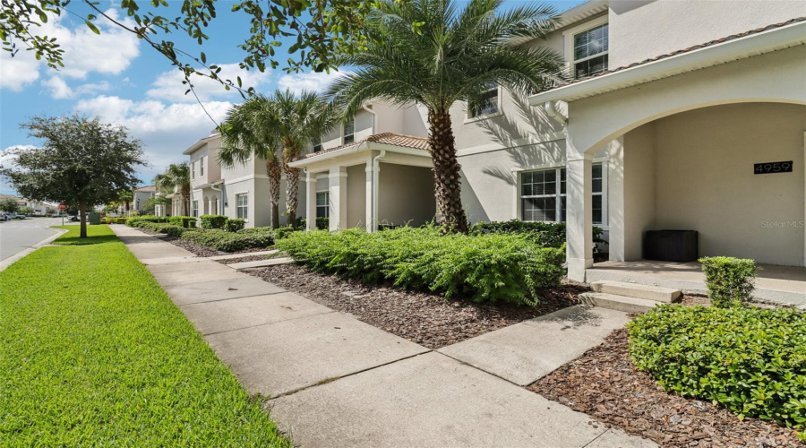 KISSIMMEE, Florida 34746, 4 Bedrooms Bedrooms, ,3 BathroomsBathrooms,Residential,For Sale,WINDERMERE,0,MFRR4909799