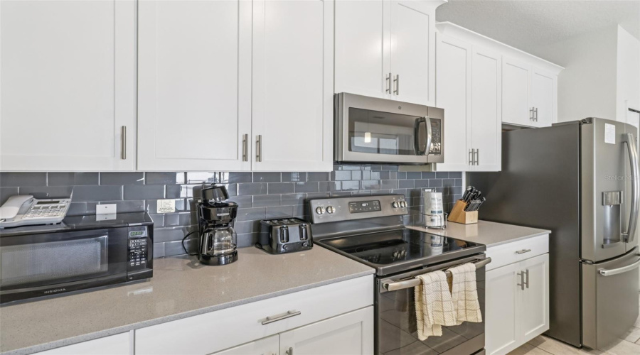 KISSIMMEE, Florida 34746, 4 Bedrooms Bedrooms, ,3 BathroomsBathrooms,Residential,For Sale,WINDERMERE,0,MFRR4909799