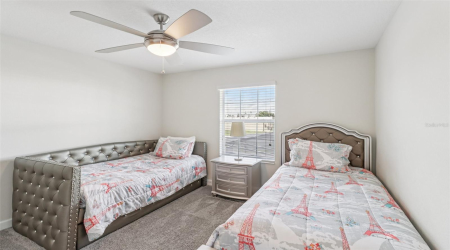 KISSIMMEE, Florida 34746, 4 Bedrooms Bedrooms, ,3 BathroomsBathrooms,Residential,For Sale,WINDERMERE,0,MFRR4909799