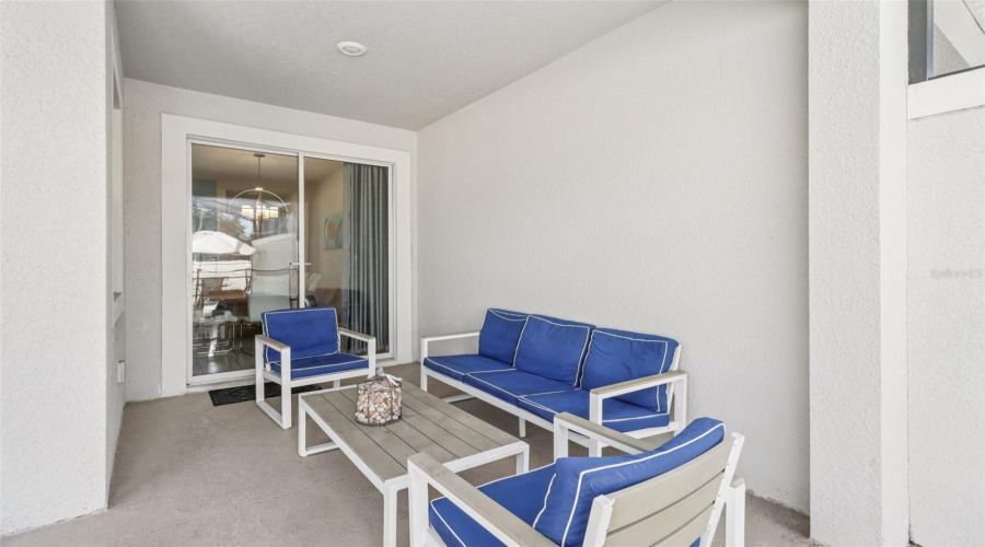 KISSIMMEE, Florida 34746, 4 Bedrooms Bedrooms, ,3 BathroomsBathrooms,Residential,For Sale,WINDERMERE,0,MFRR4909799