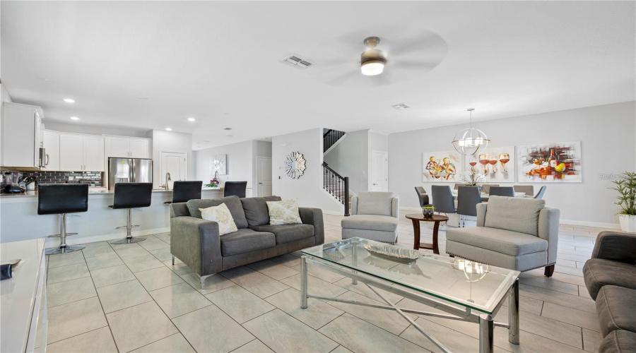 DAVENPORT, Florida 33896, 9 Bedrooms Bedrooms, ,5 BathroomsBathrooms,Residential,For Sale,PEBBLE BEACH,0,MFRO6338976