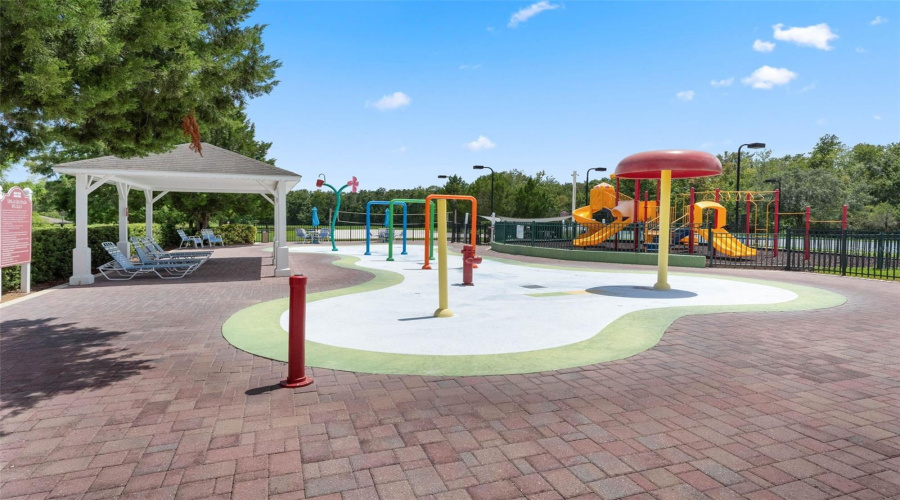 KISSIMMEE, Florida 34746, 3 Bedrooms Bedrooms, ,2 BathroomsBathrooms,Residential,For Sale,JONAFREE,0,MFRS5126718