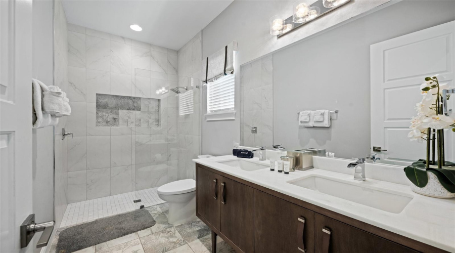 REUNION, Florida 34747, 10 Bedrooms Bedrooms, ,10 BathroomsBathrooms,Residential,For Sale,DESERT MOUNTAIN,0,MFRO6339149