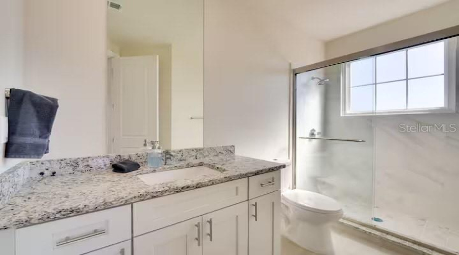 KISSIMMEE, Florida 34747, 5 Bedrooms Bedrooms, ,5 BathroomsBathrooms,Residential,For Sale,SUNFLOWER,0,MFRO6320588