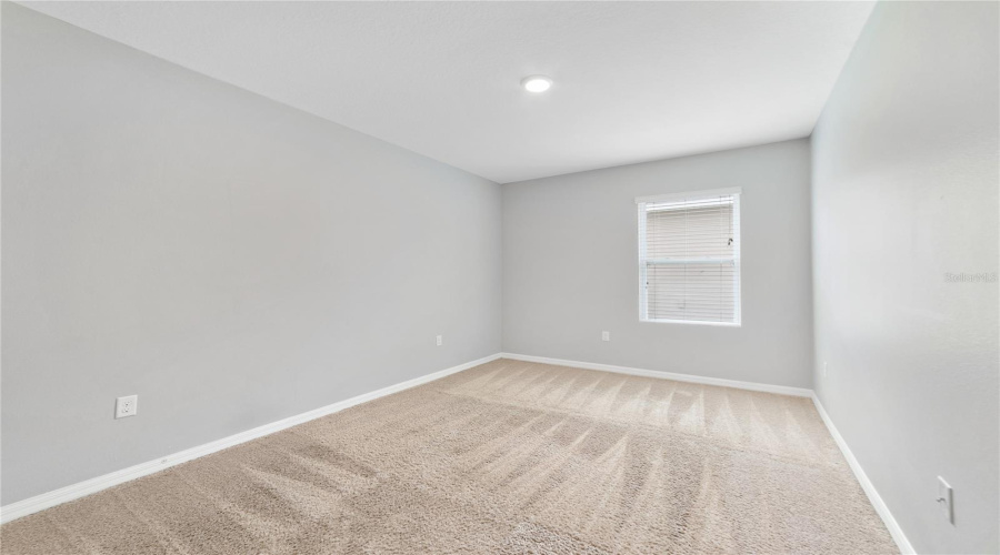 DAVENPORT, Florida 33897, 4 Bedrooms Bedrooms, ,2 BathroomsBathrooms,Residential,For Sale,WILLOW BEND,0,MFRO6339312