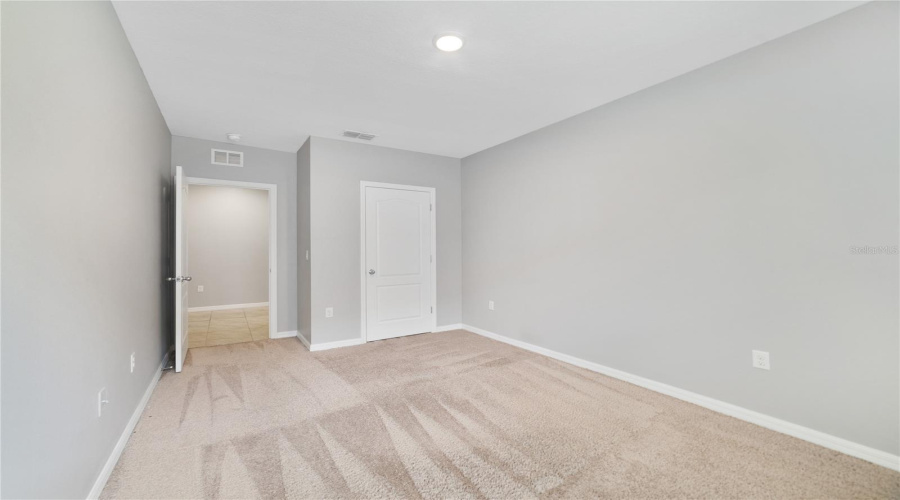 DAVENPORT, Florida 33897, 4 Bedrooms Bedrooms, ,2 BathroomsBathrooms,Residential,For Sale,WILLOW BEND,0,MFRO6339312