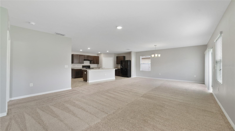 DAVENPORT, Florida 33897, 4 Bedrooms Bedrooms, ,2 BathroomsBathrooms,Residential,For Sale,WILLOW BEND,0,MFRO6339312