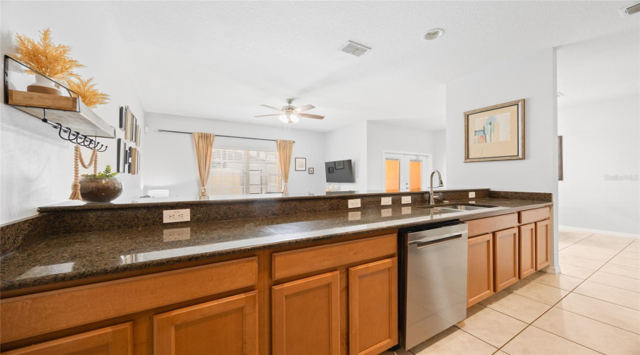 KISSIMMEE, Florida 34747, 4 Bedrooms Bedrooms, ,3 BathroomsBathrooms,Residential,For Sale,COCO PALM,0,MFRO6339318