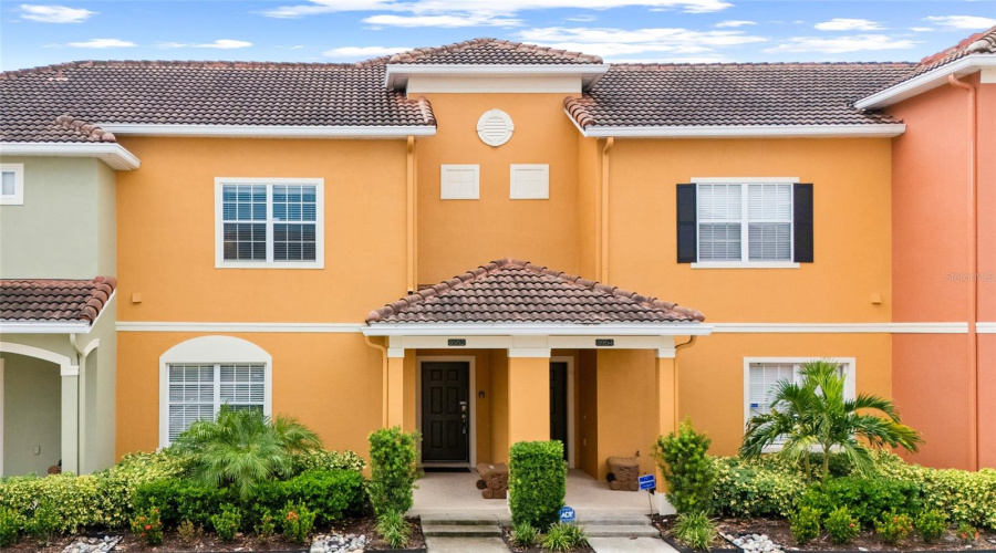 KISSIMMEE, Florida 34747, 4 Bedrooms Bedrooms, ,3 BathroomsBathrooms,Residential,For Sale,COCO PALM,0,MFRO6339318