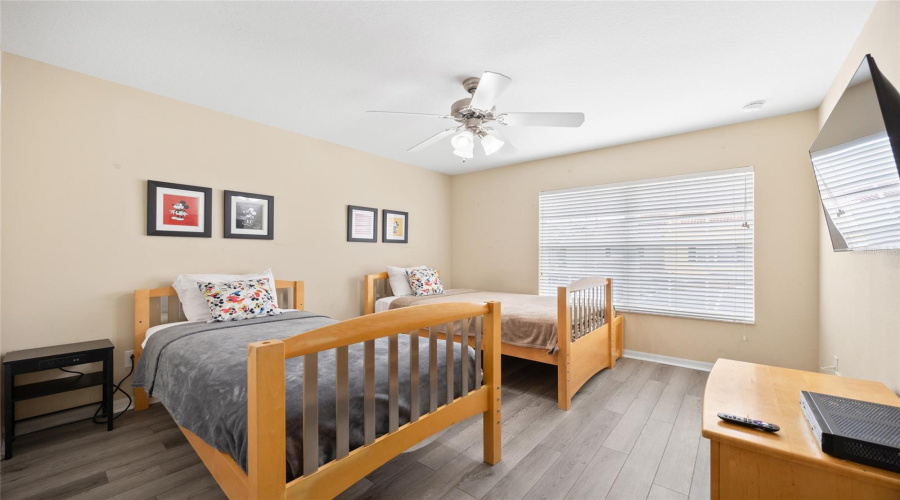 KISSIMMEE, Florida 34747, 4 Bedrooms Bedrooms, ,3 BathroomsBathrooms,Residential,For Sale,COCO PALM,0,MFRO6339318