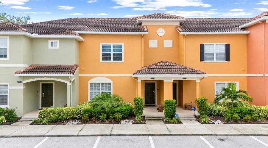 KISSIMMEE, Florida 34747, 4 Bedrooms Bedrooms, ,3 BathroomsBathrooms,Residential,For Sale,COCO PALM,0,MFRO6339318