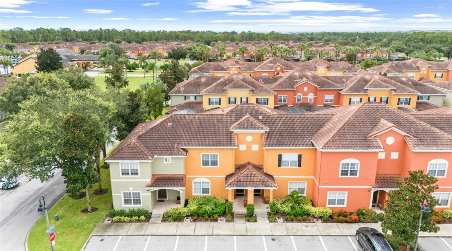 KISSIMMEE, Florida 34747, 4 Bedrooms Bedrooms, ,3 BathroomsBathrooms,Residential,For Sale,COCO PALM,0,MFRO6339318