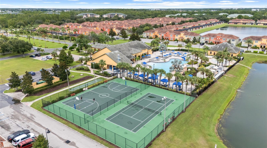 KISSIMMEE, Florida 34747, 4 Bedrooms Bedrooms, ,3 BathroomsBathrooms,Residential,For Sale,COCO PALM,0,MFRO6339318