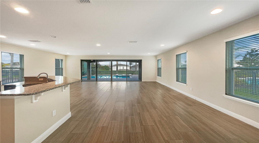 KISSIMMEE, Florida 34747, 5 Bedrooms Bedrooms, ,5 BathroomsBathrooms,Residential,For Sale,MARKER,0,MFRO6208744