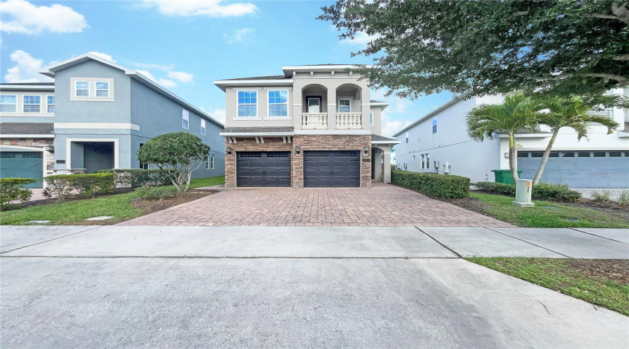KISSIMMEE, Florida 34747, 5 Bedrooms Bedrooms, ,5 BathroomsBathrooms,Residential,For Sale,MARKER,0,MFRO6208744