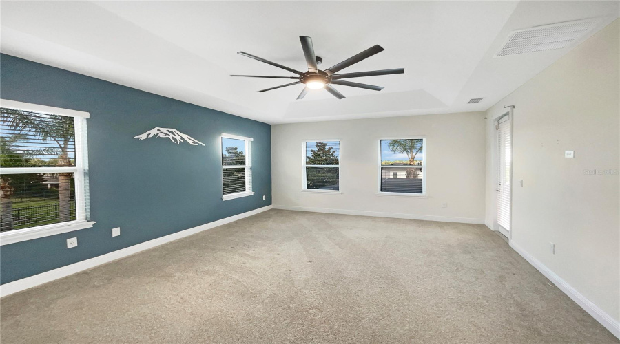 KISSIMMEE, Florida 34747, 5 Bedrooms Bedrooms, ,5 BathroomsBathrooms,Residential,For Sale,MARKER,0,MFRO6208744