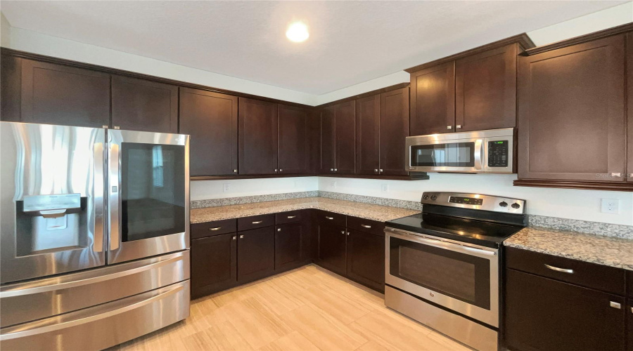KISSIMMEE, Florida 34747, 5 Bedrooms Bedrooms, ,5 BathroomsBathrooms,Residential,For Sale,MARKER,0,MFRO6208744