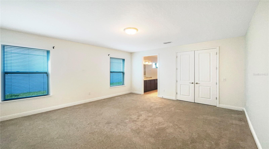 KISSIMMEE, Florida 34747, 5 Bedrooms Bedrooms, ,5 BathroomsBathrooms,Residential,For Sale,MARKER,0,MFRO6208744