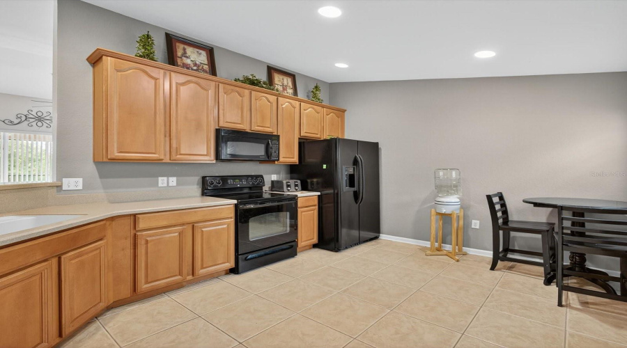 DAVENPORT, Florida 33896, 2 Bedrooms Bedrooms, ,2 BathroomsBathrooms,Residential,For Sale,QUIMBY,0,MFRO6339189