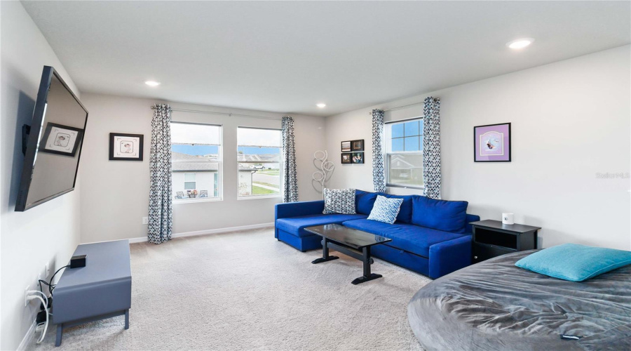 DAVENPORT, Florida 33837, 4 Bedrooms Bedrooms, ,3 BathroomsBathrooms,Residential,For Sale,CITRUS LANDINGS,0,MFRO6326080