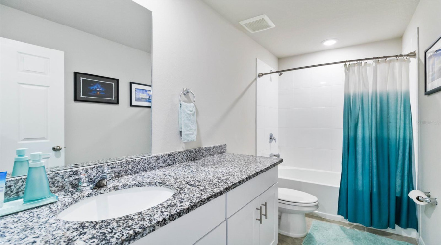DAVENPORT, Florida 33837, 4 Bedrooms Bedrooms, ,3 BathroomsBathrooms,Residential,For Sale,CITRUS LANDINGS,0,MFRO6326080